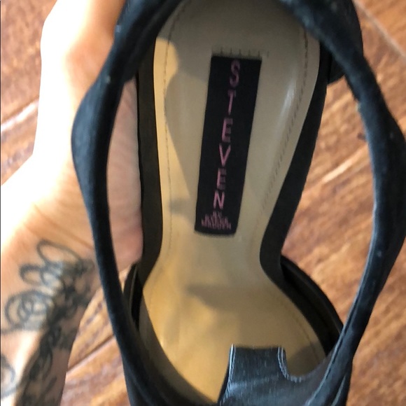 Steven by Steve Madden t strap heel - Picture 5 of 5